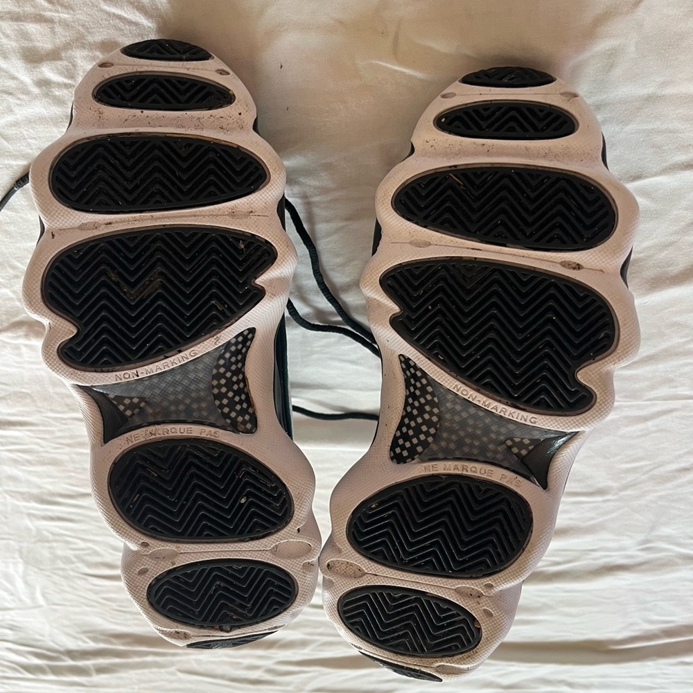 Boys Air Jordan’s - Picture 8 of 9